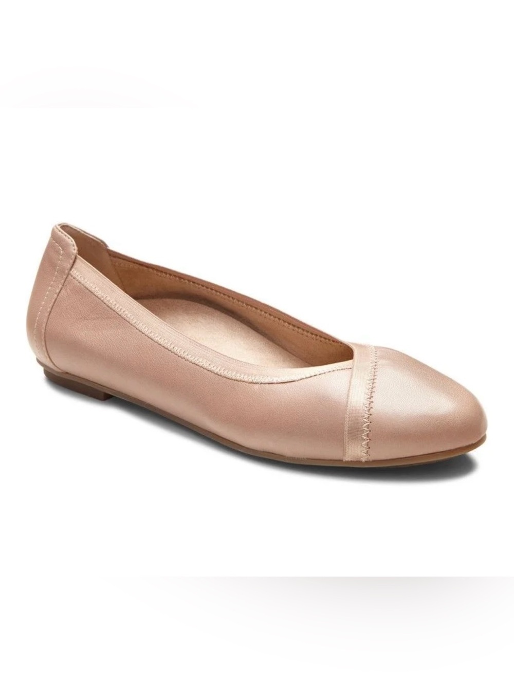 Vionic Women's Nude/Tan Ballet Flats